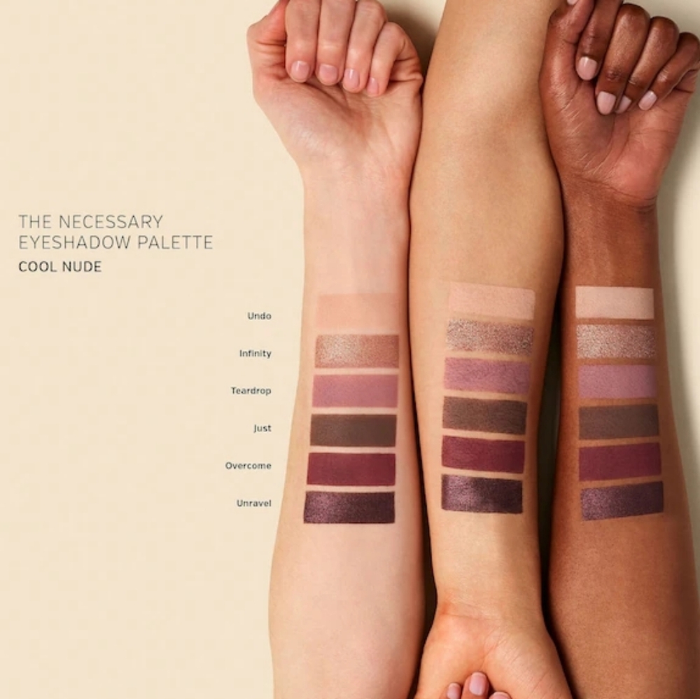 Cool Nude ILIA Necessary Eyeshadow Palette Neutral Plum Shades Brand New In Box - Picture 3 of 10